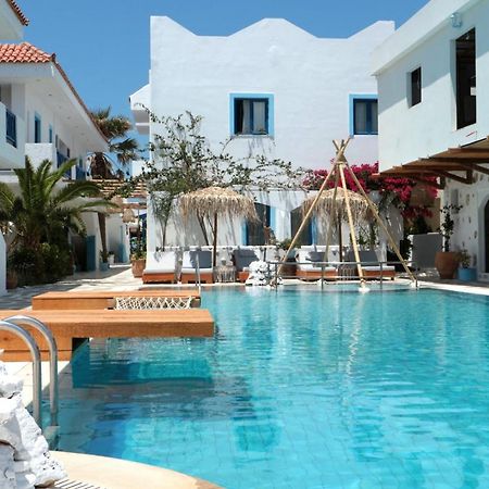 Ov Suites "By Checkin" خيرسونِسوس المظهر الخارجي الصورة